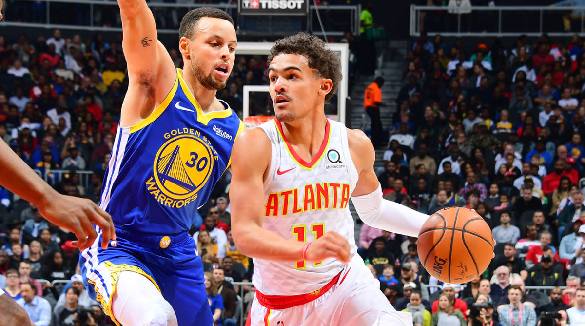 trae-young-stephen-curry-hawks-warriorsjpg